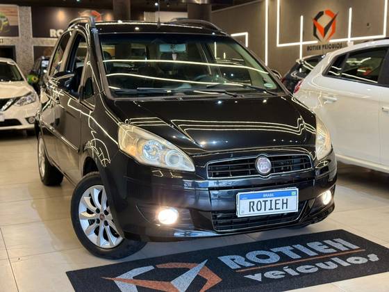 FIAT IDEA 1.6 MPI ESSENCE 16V FLEX 4P MANUAL FIAT IDEA 1.6 MPI ESSENCE 16V FLEX 4P MANUAL